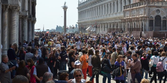 “Detourism” in Venice