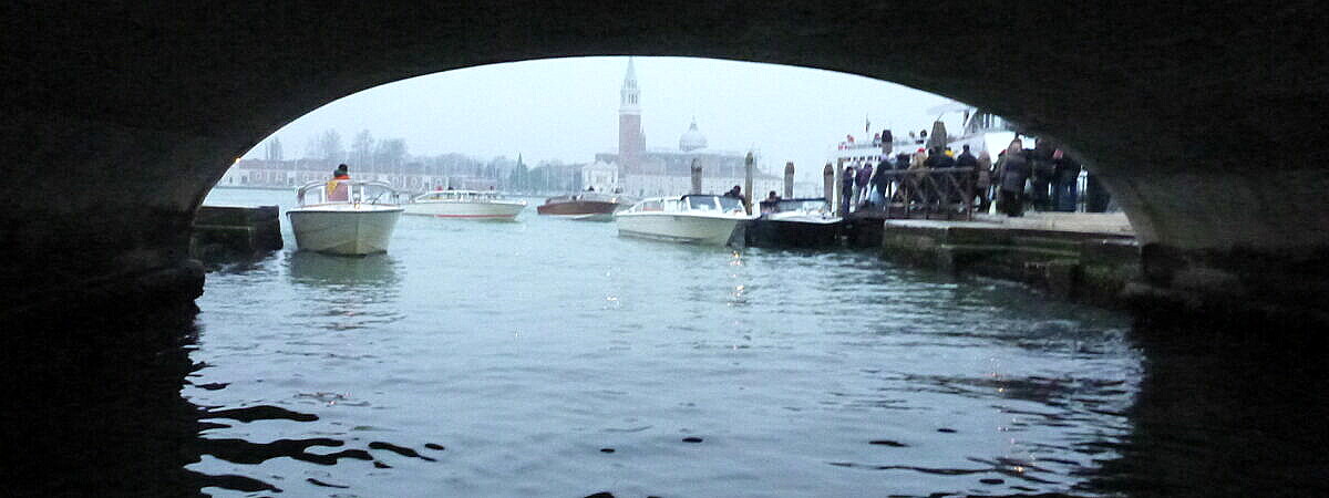 A day a-rowing