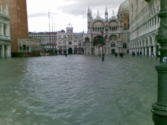 Exceptional high tide in Venice