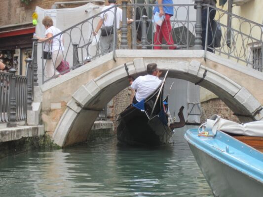 High Water Gondola Rowing - Lying down 1 - 1337