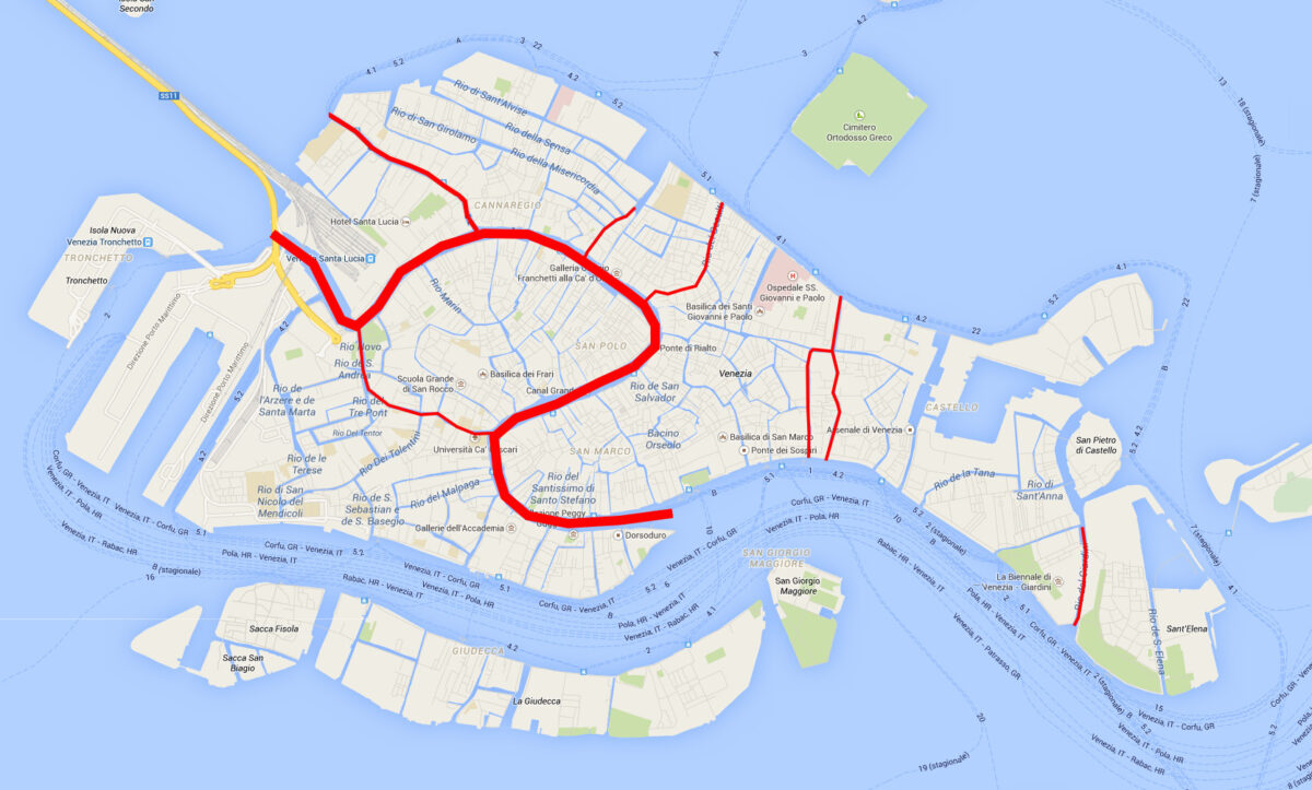 Canals in Venice where kayaks are banned.