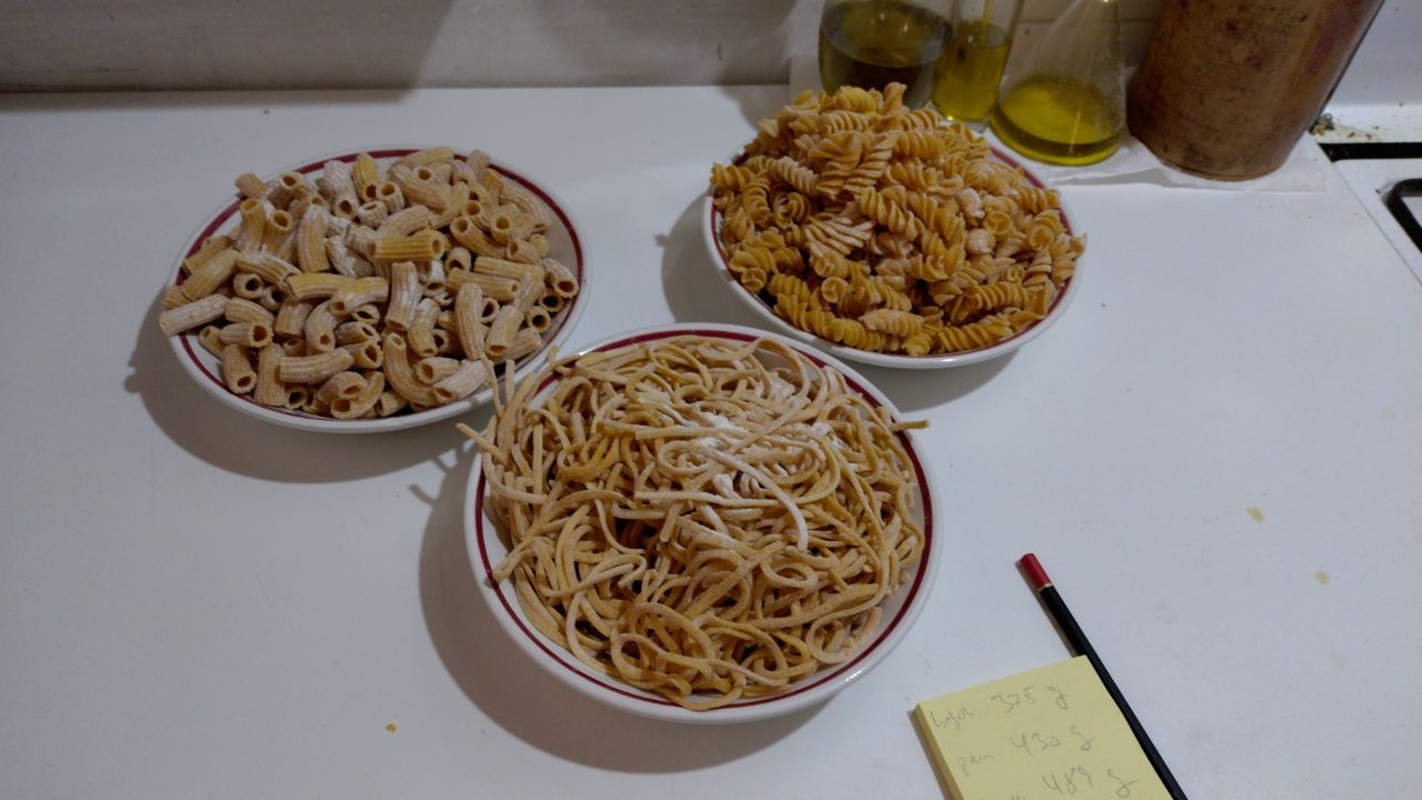 Homemade chickpea pasta