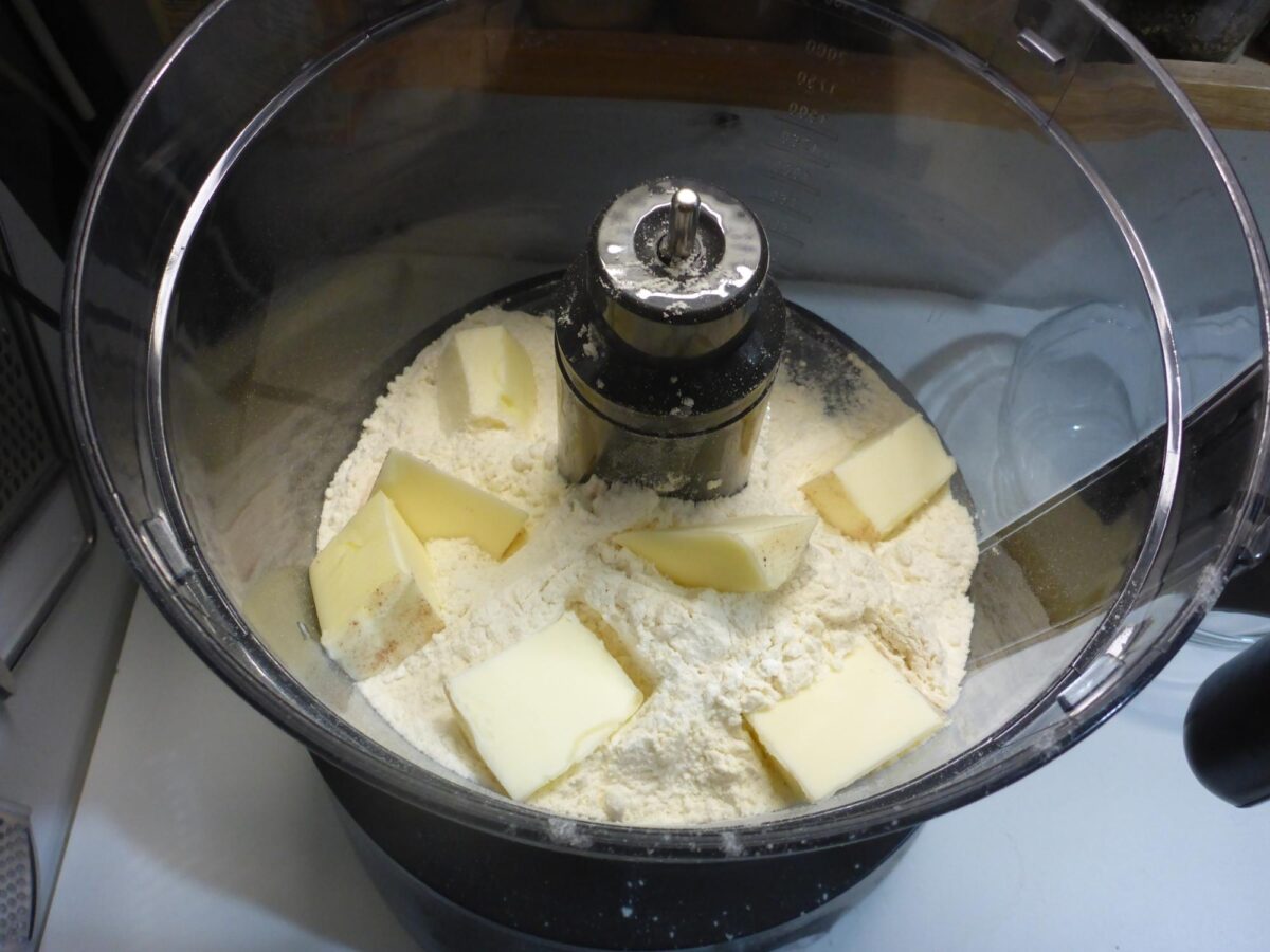 Photo of flour and butter in a food processor
